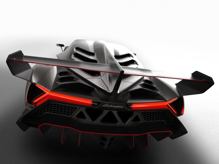  Lamborghini Veneno 2013 года  (фото 8 из 32)